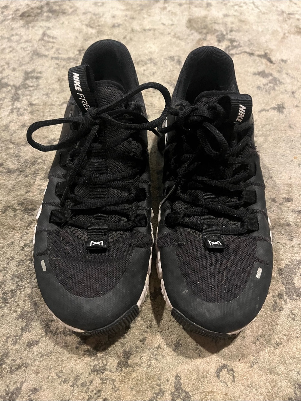 Nike Metcon Women’s 7 Black Athletic Sneakers
